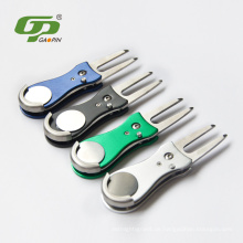 Benutzerdefinierte Divot Tool mit Golfball Marker